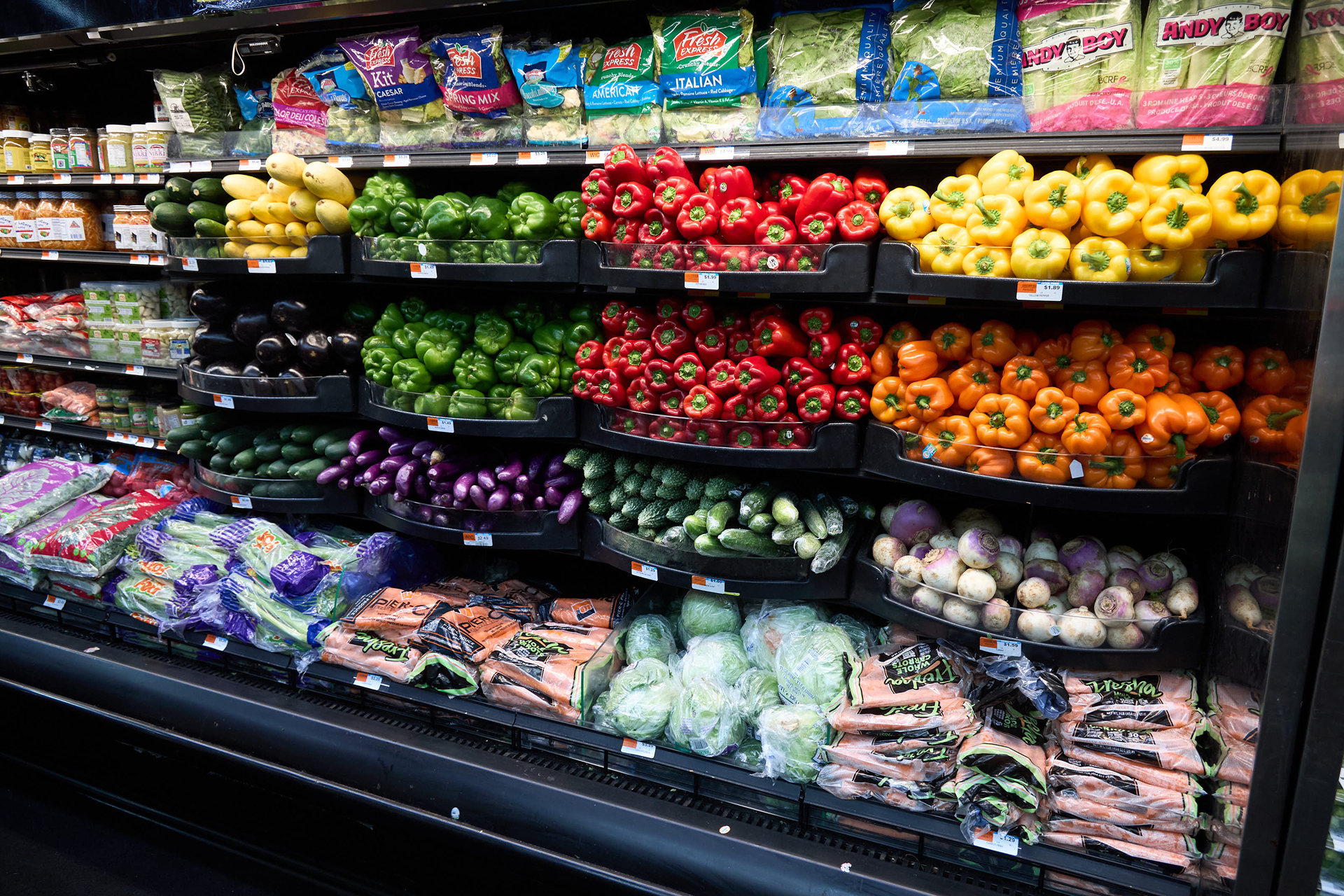 Food Giant Supermarket slide 5